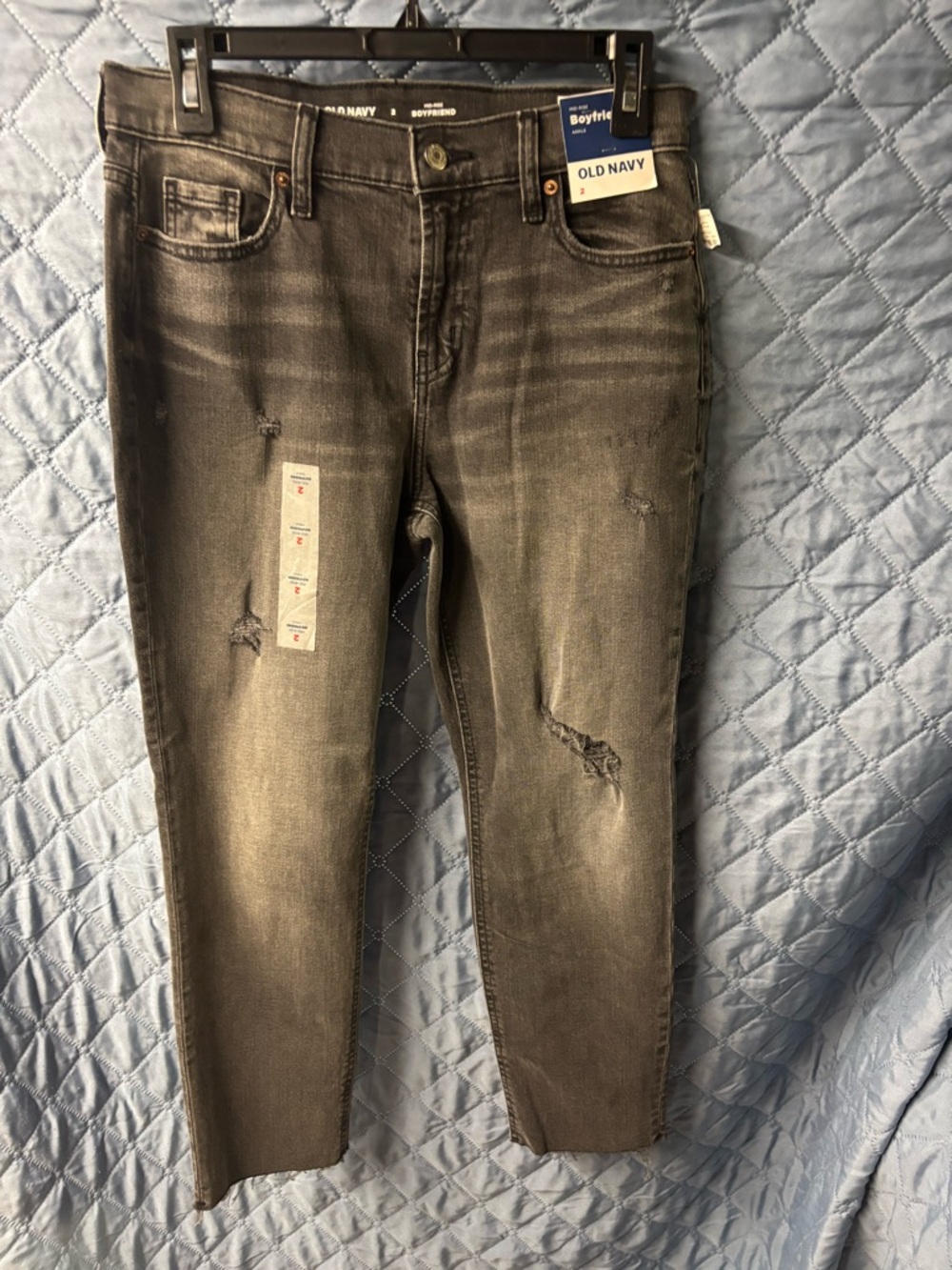 Old Navy Women’s Distressed Gray-Black Jeans